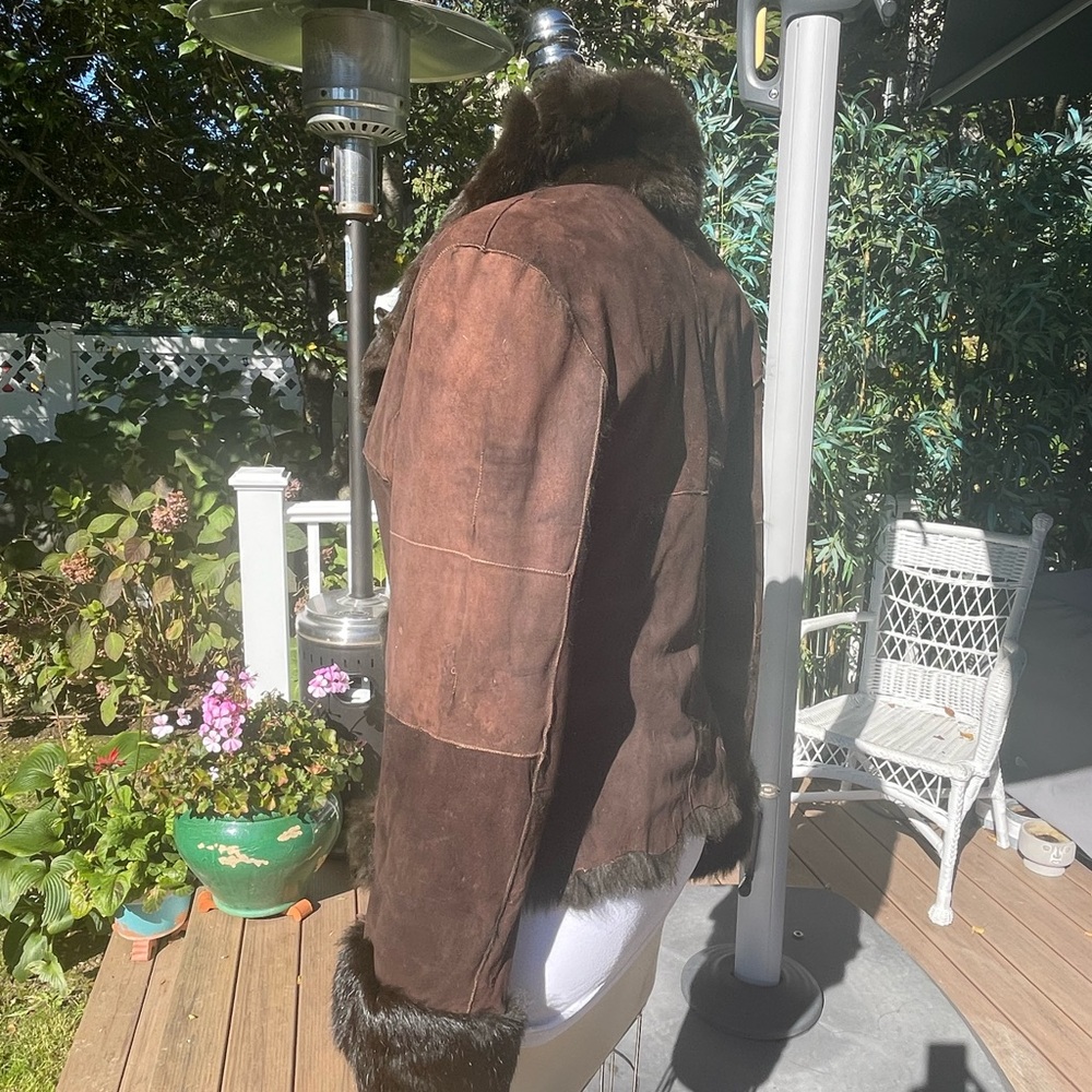 Reservable Cropped Shearling Jacket. Very Good Co… - image 4